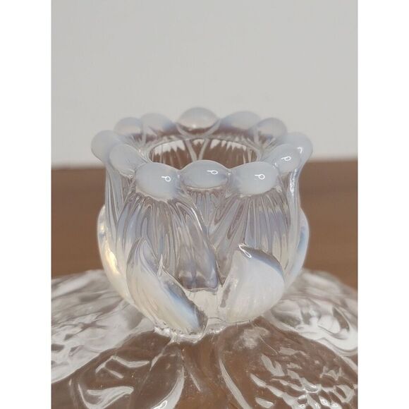 Tiara OPALESCENT WATER LILY PATTERN CANDLESTICK HOLDER PAIR - Picture 4 of 10